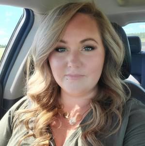 Meet your Posher, Dinelle